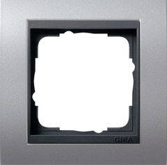 Gira 021106 - afdekraam 1-v ant/alu ev